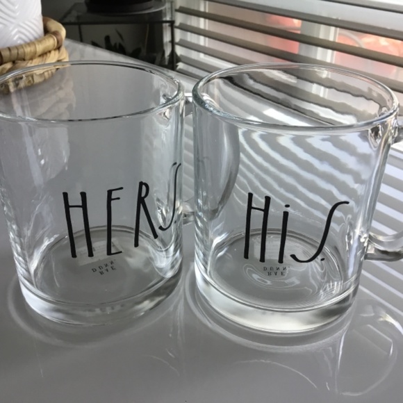 Rae Dunn Glassware x 6 (Wine, Mugs, Cocktails) - Picture 4 of 5